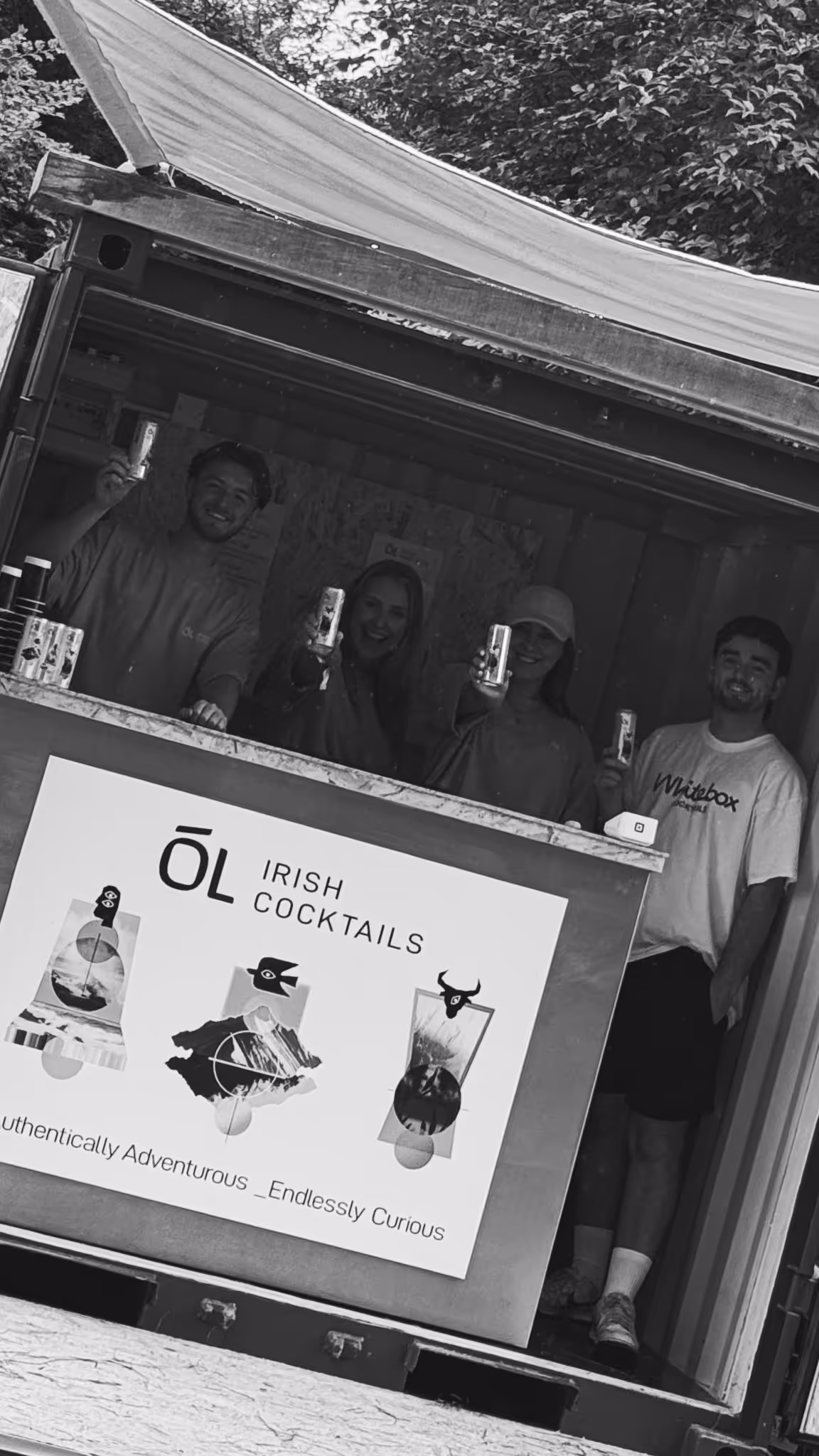 Ól Irish Cocktail team looking happy